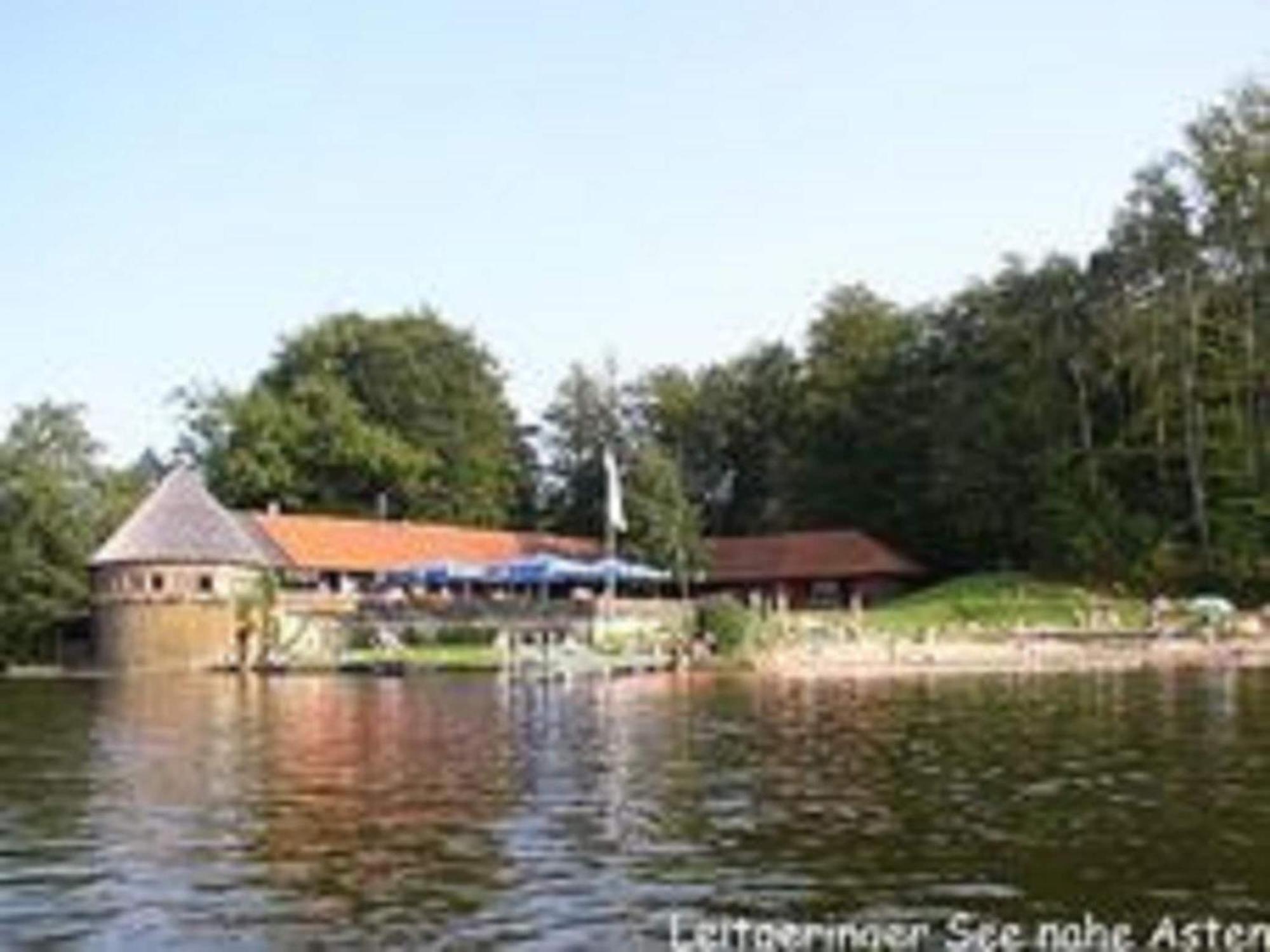 Eco Friendly Chalet Near The Lake In Asten Тіттмонінг Екстер'єр фото